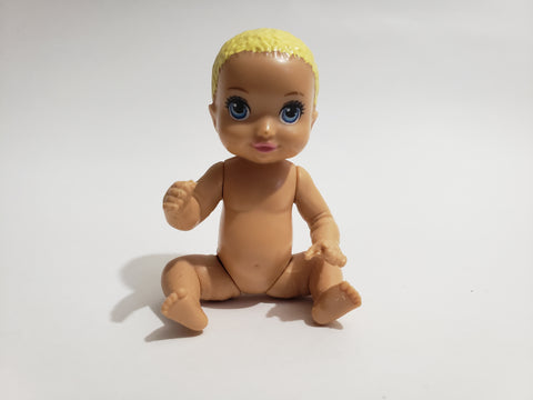 Mattel Barbie Doll Blonde Baby Crissy Mini Figure WW Apr28n