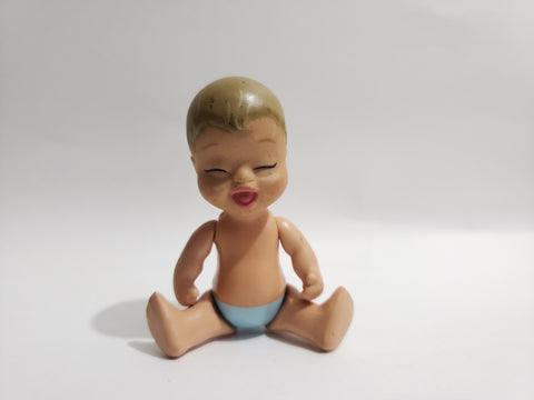 Mattel 2006 Barbie Happy Baby w/ Diaper Mini Doll Figure WW Apr28n