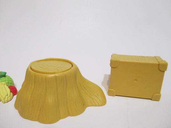 Fisher Price Play Hideaway Hollow Treehouse Bunny Rabbit Stump Tea Container Vegetables and Fruits